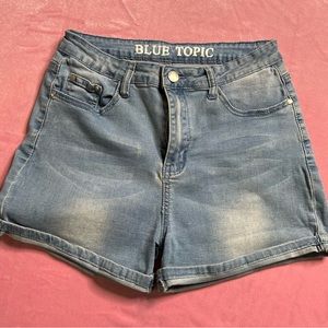 Blue topic denim shorts size XL